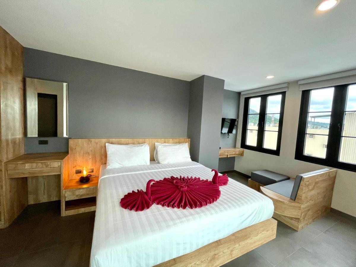 Room Actually Service Apartment Karon Exteriör bild
